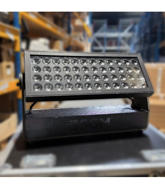 SGM - P-10 - Wash Light - 48x 24 W RGBW LEDs - IP65