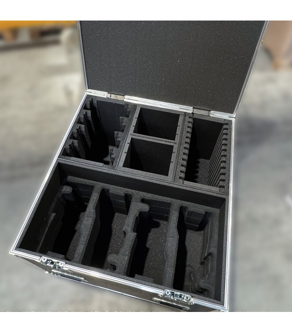 SGM - Q-8 - Projecteur Strobe / Blinder / Flood - IP66