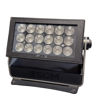 SGM - P-2 - Projecteur Wash LEDs RGBW - IP65 et ultra-compact