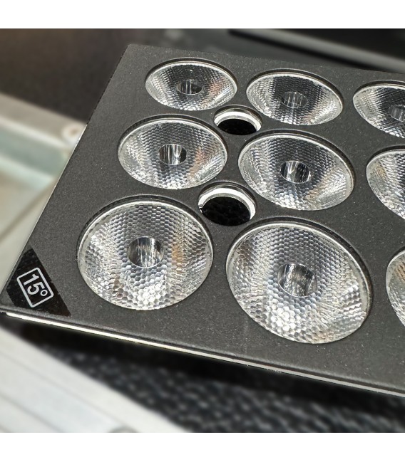 SGM - P-2 - Projecteur Wash LEDs RGBW - IP65 et ultra-compact